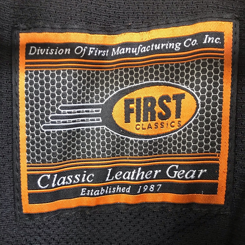 First Classics Leather Riding Jacket - Picture 3 of 16